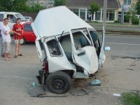 accident-tico-passat-mercedes-6.jpg