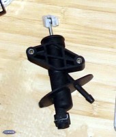 piston ambreaj Mondeo.jpg