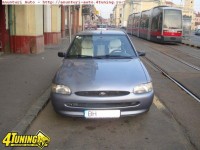 Ford-Escort-2.JPG