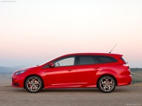 Ford-Focus_ST_2013_800x600_wallpaper_05.jpg