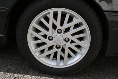 cosworth wheel.jpg