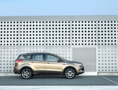 Ford_Kuga_001.jpg (187.06 KiB) Vizualizat de 15773 ori Ford_Kuga_001.jpg