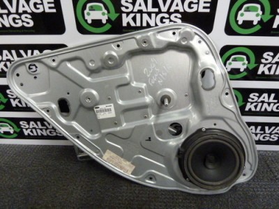 panou spate stanga.jpg (73.19 KiB) Vizualizat de 373 ori panou spate stanga.jpg