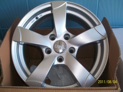 100_2363.jpg (119.68 KiB) Vizualizat de 596 ori 100_2363.jpg