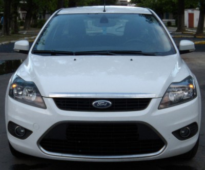 Ford Focus Turnier Titanium 2.0 Duratec BiFuel(benzina+GPL) fata.JPG