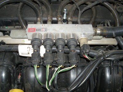 Ford Focus Turnier Titanium 2.0 Duratec BiFuel(benzina+GPL) motor3.JPG