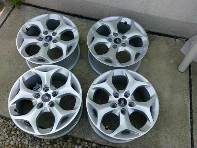 141022.jpg (146.44 KiB) Vizualizat de 989 ori 141022.jpg