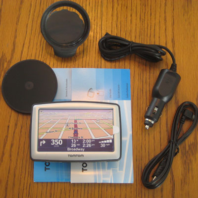 TomTomONE330XLInTheBox.jpg