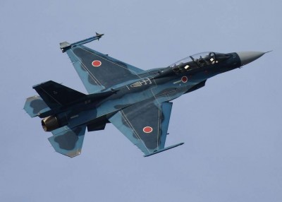Mitsubishi_F-2B_.JPG