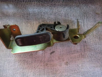 Deschidere capota.jpg