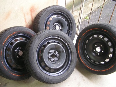 P1010026.JPG (161.87 KiB) Vizualizat de 280 ori P1010026.JPG