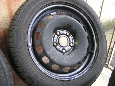 P1010043.JPG (158.01 KiB) Vizualizat de 280 ori P1010043.JPG