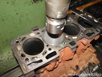 BlocMotor06.jpg