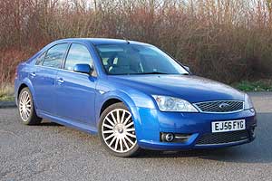 ford_mondeo_st220.jpg