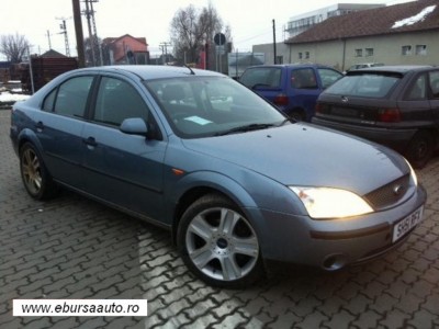 FORD_MONDEO-1.jpg