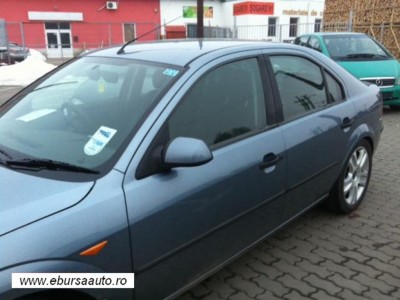 FORD_MONDEO-4.jpg