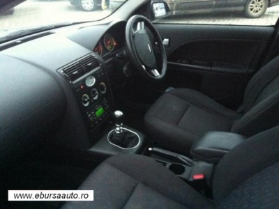 FORD_MONDEO-5.jpg