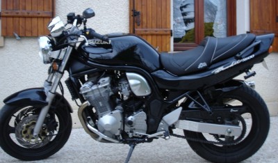 bandit.jpg (182.08 KiB) Vizualizat de 3748 ori bandit.jpg