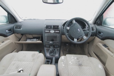 Elemente de interior 100 euro.JPG