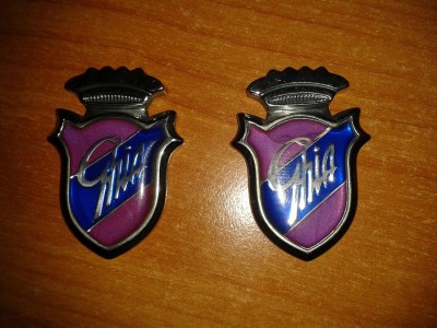 Embleme Ghia Ford.jpg (278.47 KiB) Vizualizat de 5071 ori Embleme Ghia Ford.jpg