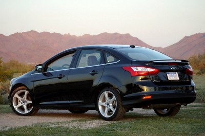 lead16-2012-ford-focus-platinum.jpg