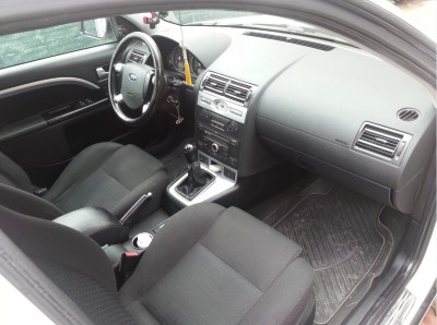 bord complet mondeo.jpg (269.11 KiB) Vizualizat de 869 ori bord complet mondeo.jpg