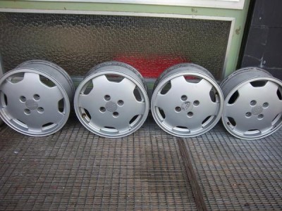 1-satz-alufelgen-foto-bild-61132534.jpg (54.61 KiB) Vizualizat de 469 ori 1-satz-alufelgen-foto-bild-61132534.jpg