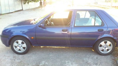 11733137_5_1000x700_vand-fiesta-4-cu-facelift-2001-cu-gpl-bucuresti.jpg