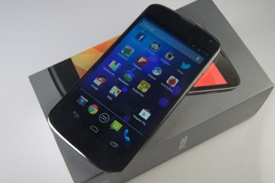 LG-Nexus-4-21.jpg