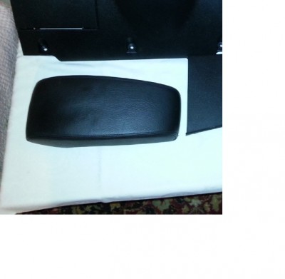 cotiera piele.jpg (63.27 KiB) Vizualizat de 6561 ori cotiera piele.jpg