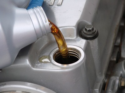 Engine-Oil.jpg
