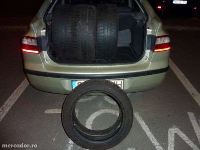 15705585_1_644x461_anvelope-goodyear-iarna-225-45-17-stare-impecabila-350-lei-set-oradea.jpg