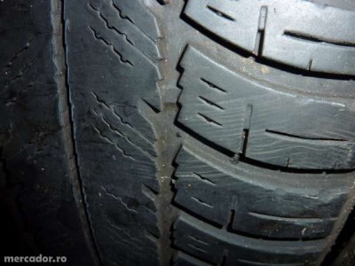 15705585_8_644x461_anvelope-goodyear-iarna-225-45-17-stare-impecabila-350-lei-set-.jpg (31.95 KiB) Vizualizat de 1249 ori 15705585_8_644x461_anvelope-goodyear-iarna-225-45-17-stare-impecabila-350-lei-set-.jpg