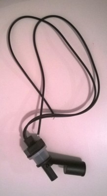 senzor nivel lichid parbriz11.jpg