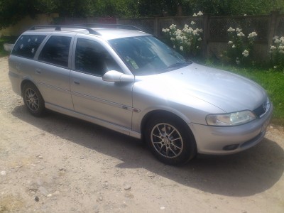 DSC_0180.JPG (347.75 KiB) Vizualizat de 857 ori DSC_0180.JPG