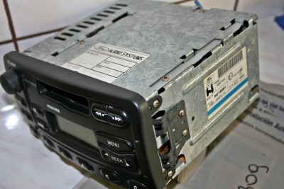 Radio Ford 2..jpg