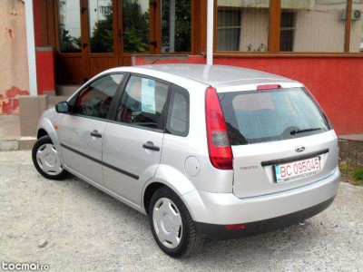 12534420_1.jpg (47.2 KiB) Vizualizat de 763 ori 12534420_1.jpg