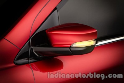 Ford-Figo-Concept-press-shot-wing-mirror.jpg