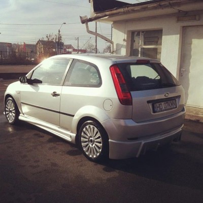 294073_513781085310518_269787689_n.jpg (48.83 KiB) Vizualizat de 409 ori 294073_513781085310518_269787689_n.jpg