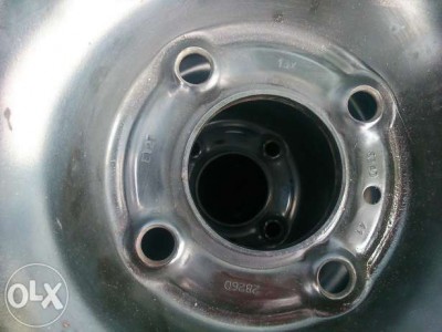 29350805_2_644x461_jante-otel-citroen-ford-peugeot-impecabile-fotografii.jpg (28.96 KiB) Vizualizat de 767 ori 29350805_2_644x461_jante-otel-citroen-ford-peugeot-impecabile-fotografii.jpg