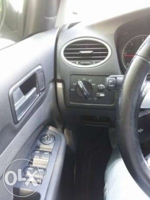 29634309_7_644x461_ford-focus-2-_rev003.jpg