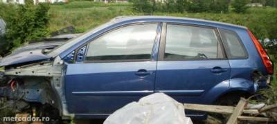 usa fiesta.jpg (26.53 KiB) Vizualizat de 1504 ori usa fiesta.jpg