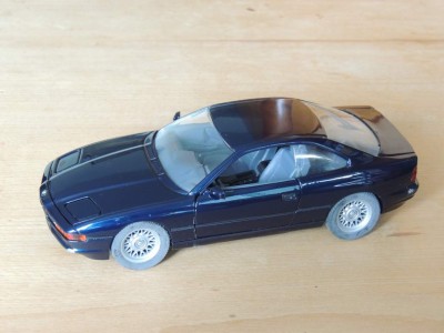 BMW_850i_(Schabak_1_24).JPG