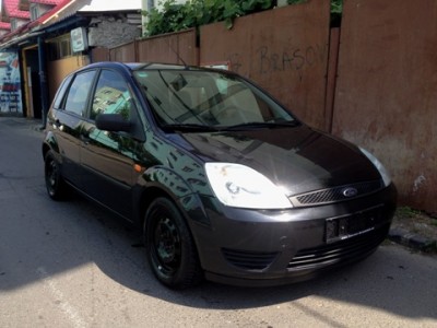 fiesta 6.jpg (69.5 KiB) Vizualizat de 976 ori fiesta 6.jpg