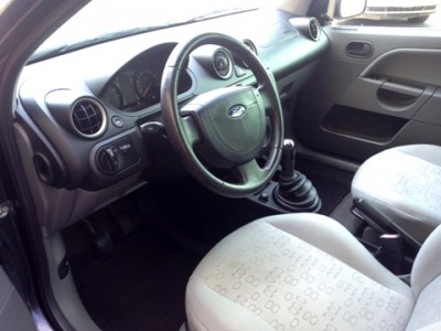 fiesta 7.jpg (61.78 KiB) Vizualizat de 976 ori fiesta 7.jpg