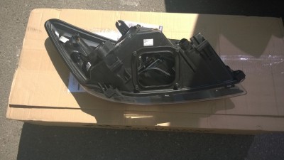 far stanga xenon 1.jpg