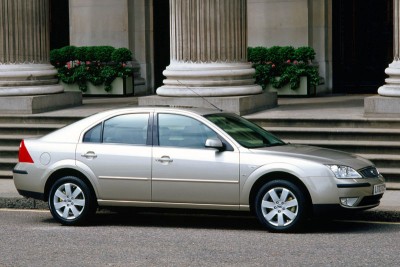 Ford Mondeo 2004.jpg