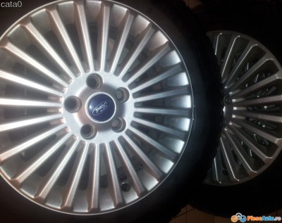 jante-aliaj-originale-ford.jpg (143.9 KiB) Vizualizat de 2743 ori jante-aliaj-originale-ford.jpg