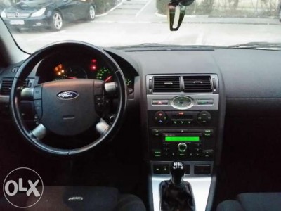 45480589_4_644x461_vand-ford-mondeo-2004-auto-moto-si-ambarcatiuni.jpg