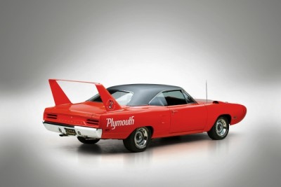plymouth-road-runner-superbird_654x436_Nov-27-2012_22_15_28_450553.jpg (137.03 KiB) Vizualizat de 1828 ori plymouth-road-runner-superbird_654x436_Nov-27-2012_22_15_28_450553.jpg